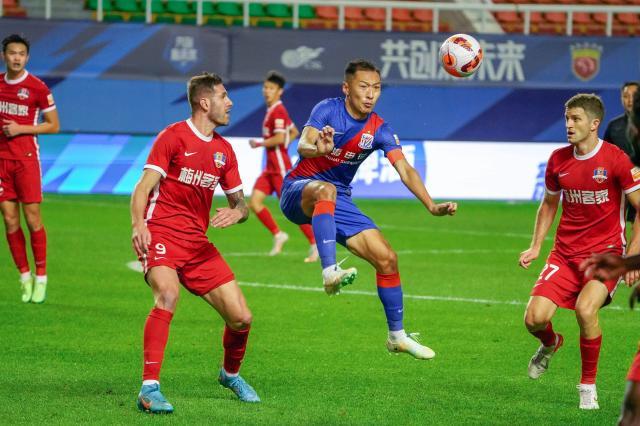 乐鱼登陆网站-【中超】刘若钒失良机后助攻杨旭绝杀 申花1比0梅州